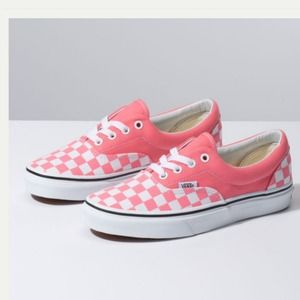 Meet your Posher, Laurie